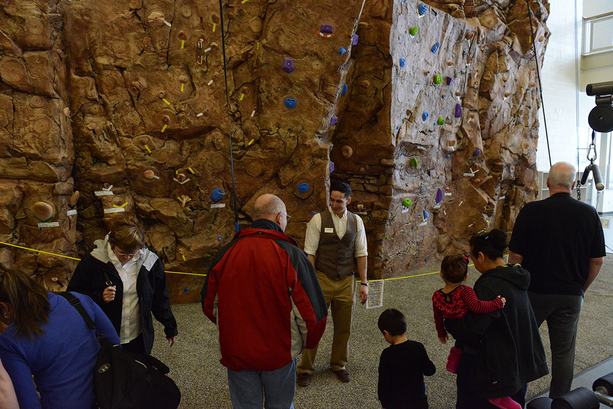 Buckner Fitness Center opens expansion > Joint Base Elmendorf