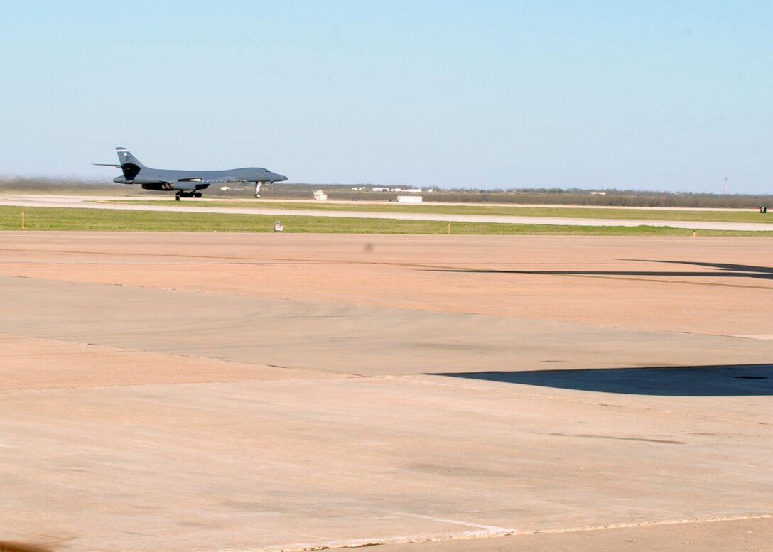 U.S. Air Force Col. Denis Heinz, 489th Bomb Group commander flies a B-1B Lancer, March 19, 2016, at Dyess Air Force Base, Texas. The 489th Bomb Group, an Air Force Reserve unit, has been active for five months and has completed all of their scheduled sorties and missions. (U.S. Air Force photo by Senior Airman Shannon Hall/Released)