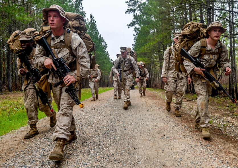 barksdale-welcomes-marines-lone-star-battalion-for-training
