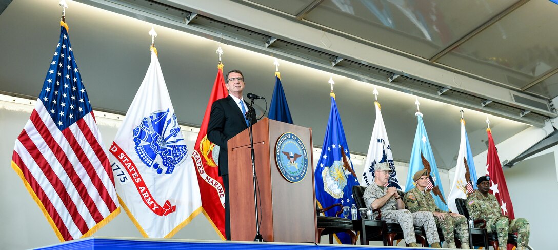 Defense Secretary Ash Carter delivers remarks during the change-of-command ceremony for U.S. Central Command at MacDill Air Force Base, Fla., March 30, 2016. DoD photo by Army Sgt. 1st Class Clydell Kinchen