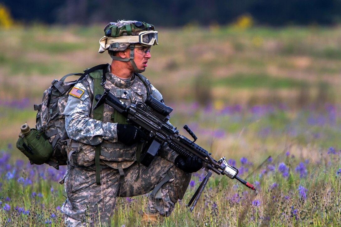 A soldier provides security and scans his sector during air assault training at Joint Base Lewis-McChord, Wash., April 27, 2016. Army photo by Capt. Brian Harris