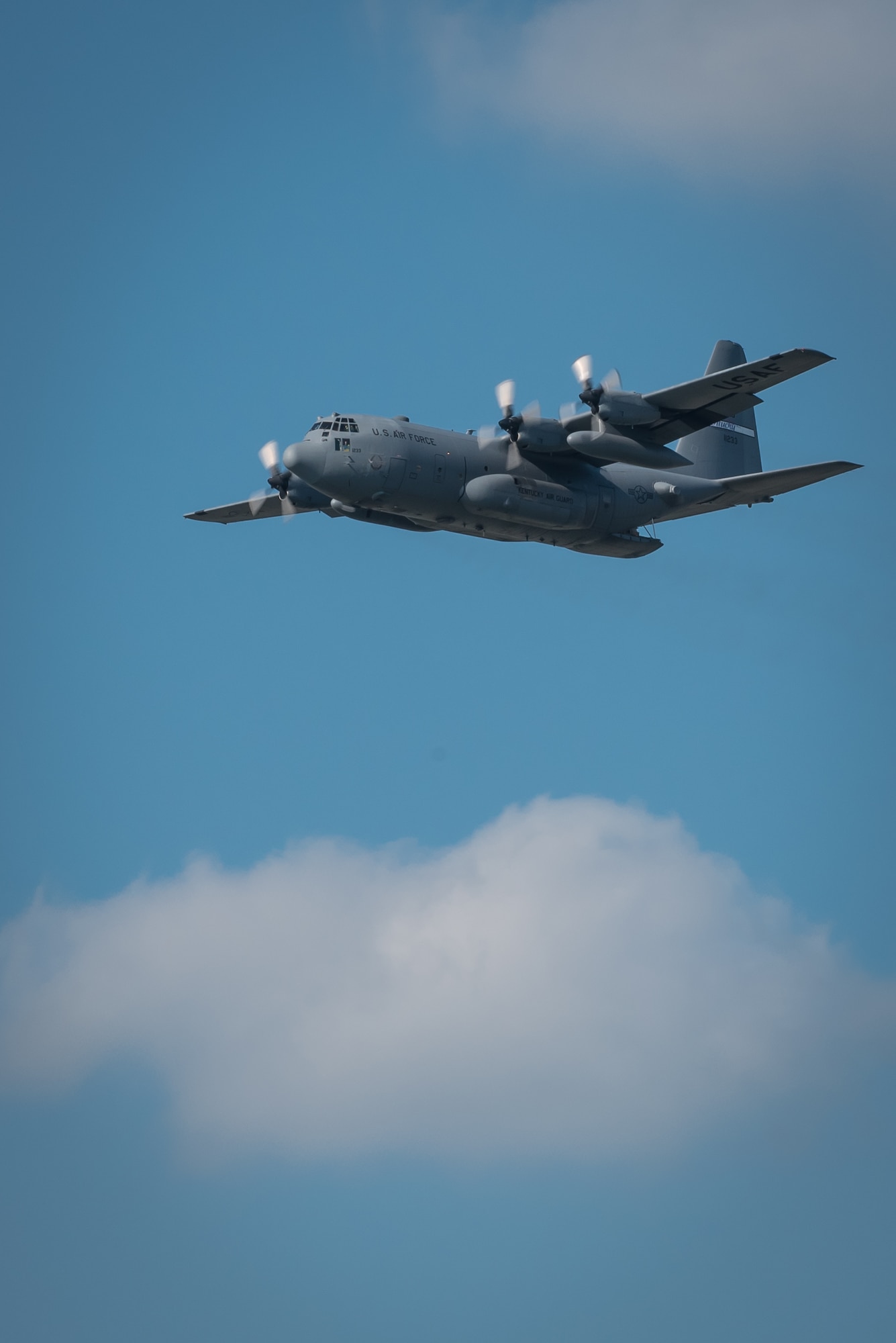 A Kentucky Air National Guard C-130 Hercules transport plane approaches the show box during the Thunder Over Louisville air show in downtown Louisville, Ky., April 23, 2016. The plane and crew airdropped two bundles of cargo into the Ohio River to demonstrate the Hercules’ airlift capabilities. (U.S. Air National Guard photo by Maj. Dale Greer)