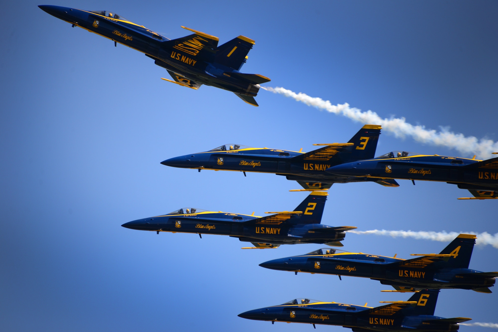 The U.S. Navy Blue Angels Flight Demonstration Team perform at the 2016 Smoky Mountain Air Show in Knoxville, TN. (U.S. Air National Guard photo by Master Sgt. Kendra M. Owenby, 134 ARW Public Affairs)