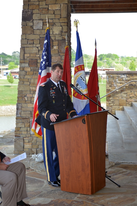 The U. S.  Army Corps of Engineers Nashville District and the city of Clarksville celebrated the completion of the Riverside Drive StreamBank Stabilization Project today during a ceremony at Freedom Point in Liberty Park. Crews cleared and prepared the site and used barges equipped with backhoe tractors to place a layers of geotextile fabric and riprap with limestone rock to stabilize the eroding bank.