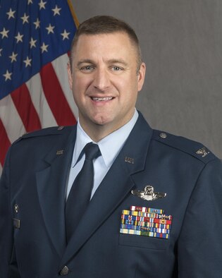 Colonel Douglas A. Stouffer Official Photo