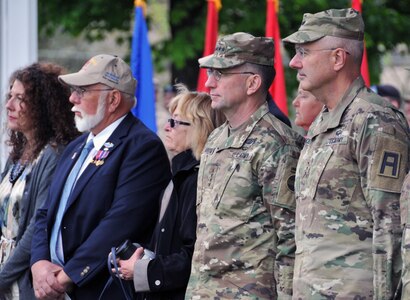 Gen. Robert B. Abrams, commanding general of U.S. Forces Command, second from right, and Lt. Gen. Michael S. Tucker, commanding general of First U.S. Army, right, attend a change-of-command ceremony for the Army Reserve’s 174th Infantry Brigade prior to the FORSCOM Commander’s Dialogue hosted May 4 by the Army Reserve’s 99th Regional Support Command at Joint Base McGuire-Dix-Lakehurst, New Jersey. The purpose of the dialogue was to conduct informal and candid discussions with Army Reserve senior leaders on mission readiness challenges, including best practices. Joining Abrams for the Dialogue were Lt. Gen. Jeffrey W. Talley, chief of Army Reserve and U.S. Army Reserve Command commanding general, and leaders from the Army Reserve’s 99th RSC, 75th Training Command and 1st Mission Support Command.