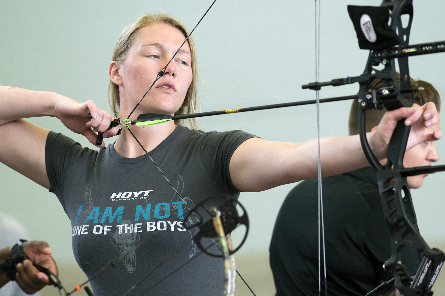 Female Archer Aims for Gold for Team America at Invictus Games > U.S