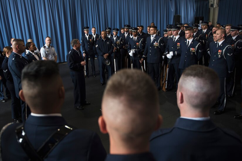 U.S. Air Force Vice Chief of Staff Gen. David L. Goldfein speaks with U.S. Air Force Honor Guardsmen during an 11th Operations Group immersion tour at Joint Base Anacostia-Bolling, Washington, D.C., May 3, 2016. Goldfein toured the 11th OG to meet Airmen and learn about the mission. (U.S. Air Force photo by Airman 1st Class Philip Bryant)