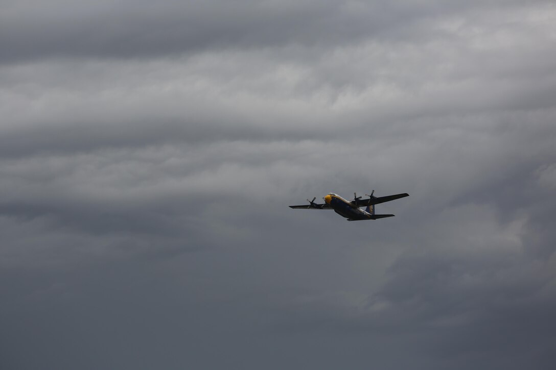 The U.S. Navy Blue Angels perform at the 2016 Marine Corps Air Station Cherry Point Air Show – “Celebrating 75 Years” at MCAS Cherry Point, N.C., May 1, 2016.
Blue Angels showcase the pride and professionalism of the Navy and the Marine Corps by inspiring a culture of excellence and service to country through flight demonstrations and community outreach. This year’s air show celebrated MCAS Cherry Point and 2nd Marine Aircraft Wing’s 75th anniversary and featured 40 static displays, 17 aerial performers, as well as a concert. (U.S. Marine Corps photo by Lance Cpl. Mackenzie Gibson/Released)
