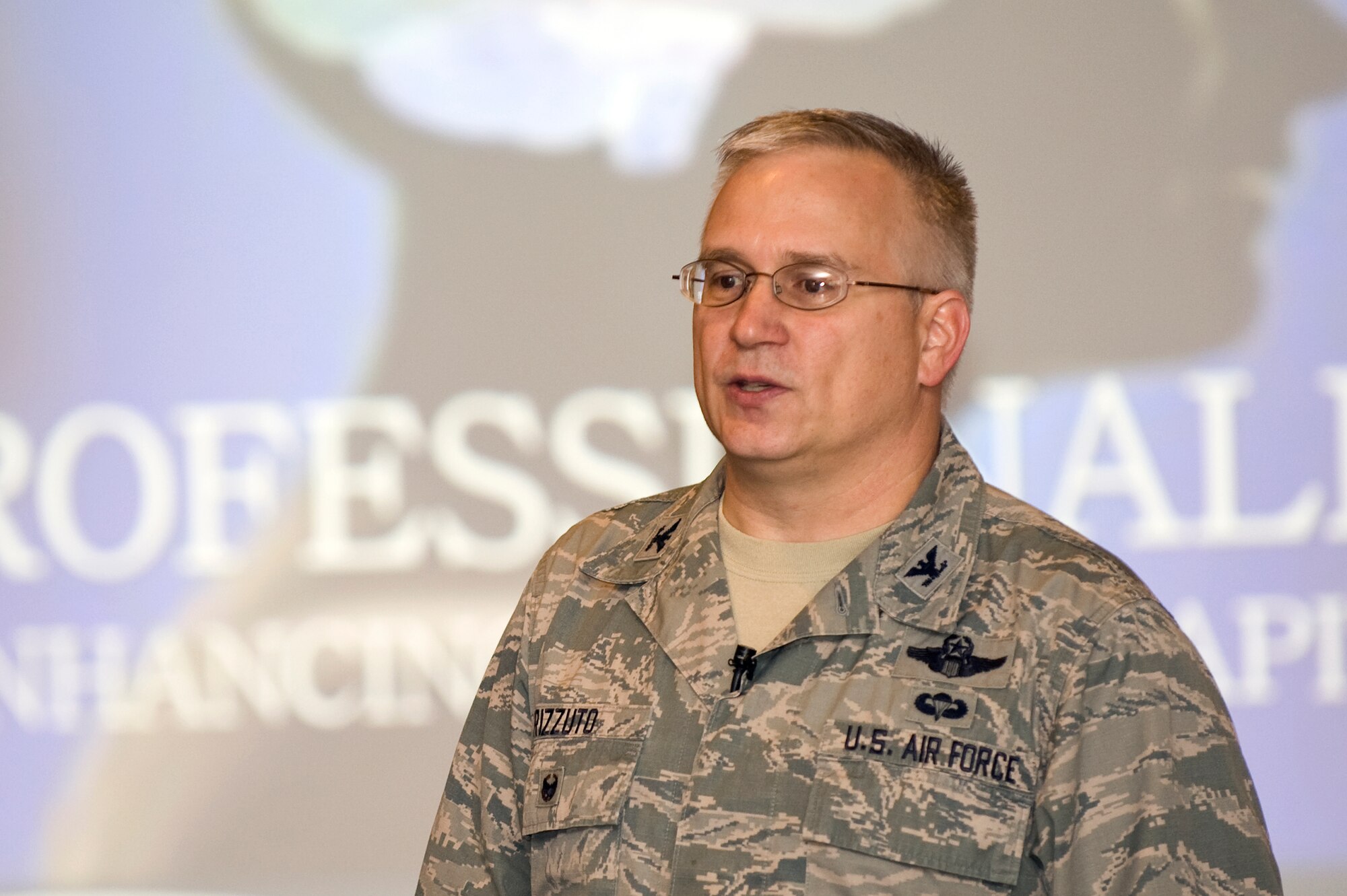 U.S. Air Force Col. Joseph Rizzuto, director of the Profession of Arms Center of Excellence course, taught Airmen with the 30th Intelligence Squadron about effective leadership at Langley Air Force Base, Va., May 3, 2016. Rizzuto emphasized how core values, power differential, psychology and communication are pieces that must work together to generate effective leaders. (U.S. Air Force photo by Airman 1st Class Kaylee Dubois)