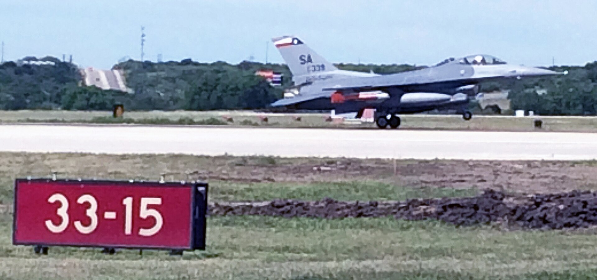 An F-16 Fighting Falcon from the Texas Air National Guard’s 149th Fighter Wing lands at the newly refurbished and recently reopened 11,550-foot runway at Joint Base San Antonio-Lackland’s Kelly Field Annex.