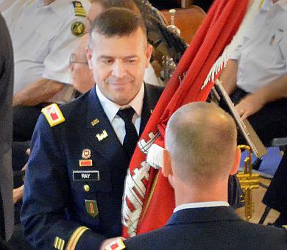 Colonel David G. Ray assumed command of the Sacramento District Engineer in May 2016. He commands an organization of 900 engineers, scientists and support staff working in all or parts of eight western states.