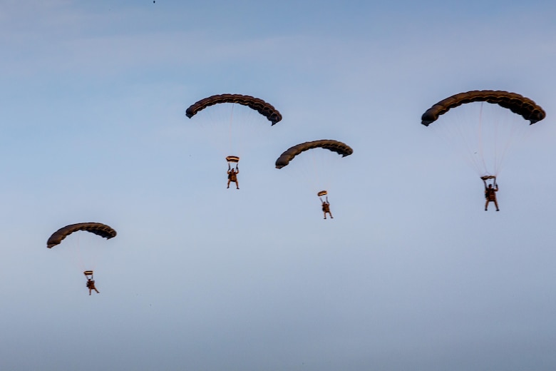 Reconnaissance Marines with the Maritime Raid Force, 11th Marine Expeditionary Unit, parachute into an objective area during a reconnaissance and surveillance mission at a MEU field exercise aboard Marine Corps Base Camp Pendleton, Calif., May 12, 2016. Reconnaissance Marines specialize in a variety of insertion methods via land, sea and air. The MRF is completing their particular training missions to certify them for the 11th MEU’s Western Pacific 16-2 deployment later this year. (Photo by Lance Cpl. Devan K. Gowans/Released)
