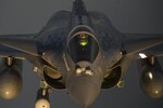 A French F-2 Rafale aircraft flies over Iraq in support of Operation Inherent Resolve, Jan. 8, 2016. Air Force photo by Tech. Sgt. Nathan Lipscomb