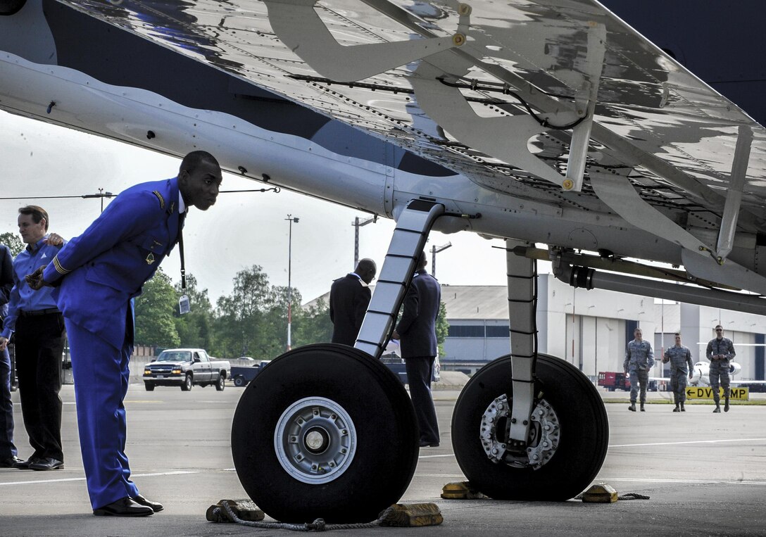 An African Air Chief looks at an aircraft during an African Air Chiefs Symposium May 9, 2016, at Ramstein Air Base, Germany. The symposium brought U.S. and African leaders together to talk about partnerships and supporting each other in future situations. (U.S. Air Force photo/Senior Airman Larissa Greatwood)
