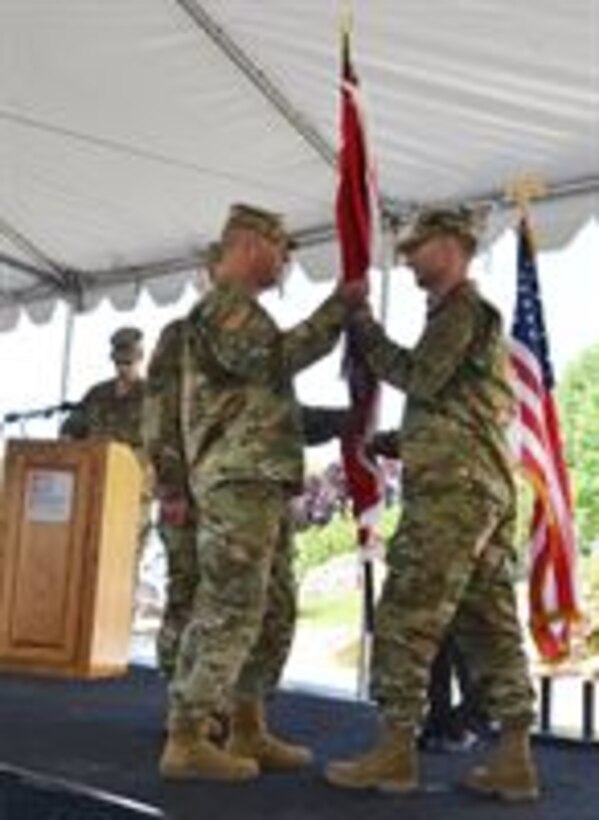 Lieutenant Colonel James Booth assumed command of the U.S. Army Corps of Engineers Albuquerque District, May 12, 2016, during a formal change of command ceremony at the District headquarters. 