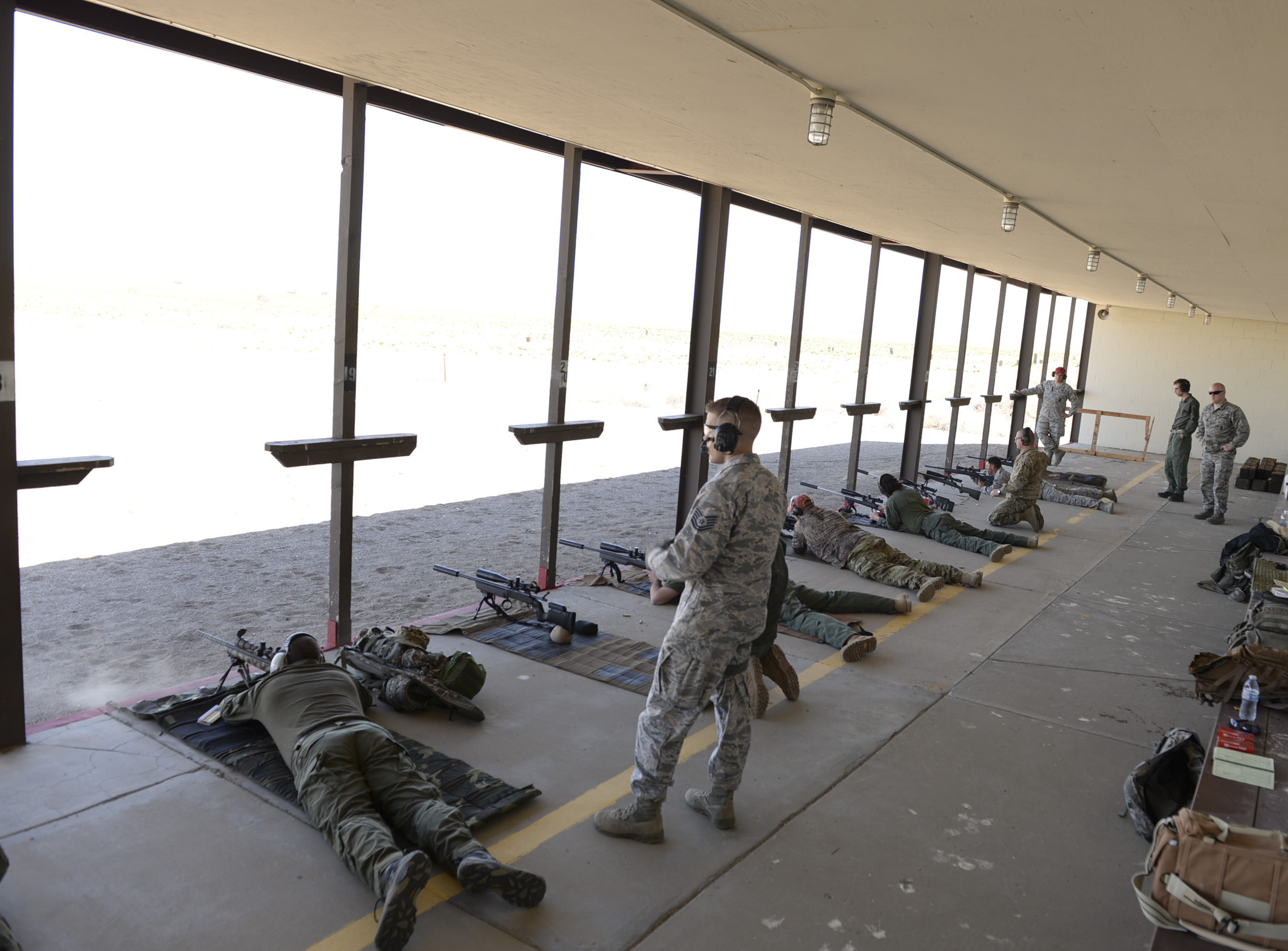 Defenders train with local police snipers \u003e Mountain Home Air Force Base \u003e  Article Display, image size:2692x1989