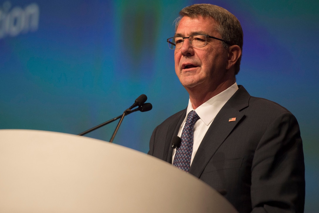 Defense Secretary Ash Carter delivers remarks during the Navy League's Sea-Air-Space Exposition at National Harbor, Md., May 17, 2016. DoD photo by Air Force Senior Master Sgt. Adrian Cadiz