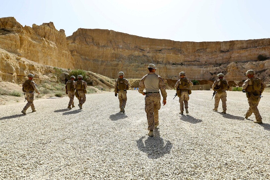 U.S. Marines with 2nd Battalion, 7th Marine Regiment , Special Purpose Marine Air Ground Task Force Crisis Response Central Command 16.2, participate in a live fire range during Exercise Eager Lion 16 at King Abdullah II Special Operations Training Center, Kingdom of Jordan, May 17, 2016. Eager Lion 16 is a US military bi-lateral exercise with the Hashemite Kingdom of Jordan designed to strengthen relationships and interoperability between partner nations. 