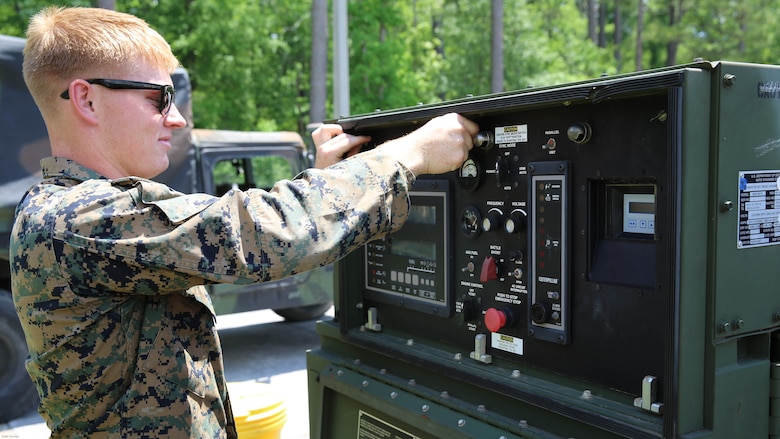 Lance Cpl. Arron Kristof turns off a generator prior to conducting an oil change during Marine Expeditionary Force Exercise 2016, at Marine Corps Air Station Cherry Point, N.C., May 11, 2016. MEFEX 16 is a command and control exercise conducted in a deployed environment designed to synchronize and bring to bear the full spectrum of II MEF’s C2 capabilities in support of a Marine Air-Ground Task Force. Kristof is a utilities mechanic with Marine Wing Support Squadron 271. 