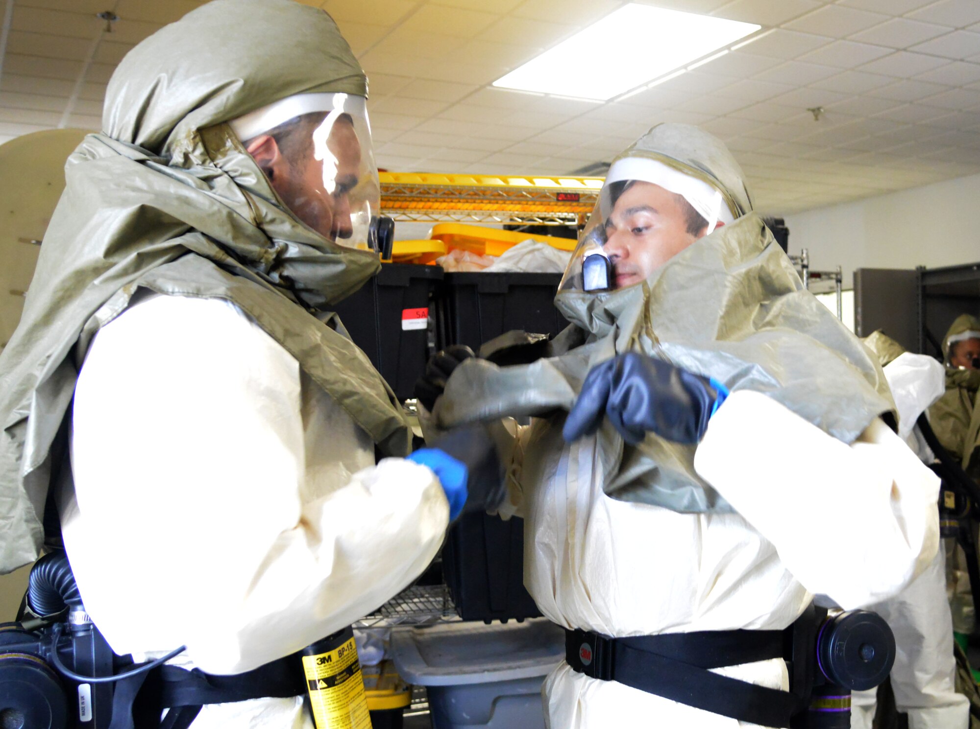 Airmen from the 78th Medical Group recently participated in a three-day, In-Place Patient Decontamination specialized class that included classroom training and hands-on instruction on shelter assembly, setting up a containment system for wastewater runoff and processing, and patient care during a chemical, biological, radiological or nuclear incident. (U.S. Air Force photo by Ray Crayton)