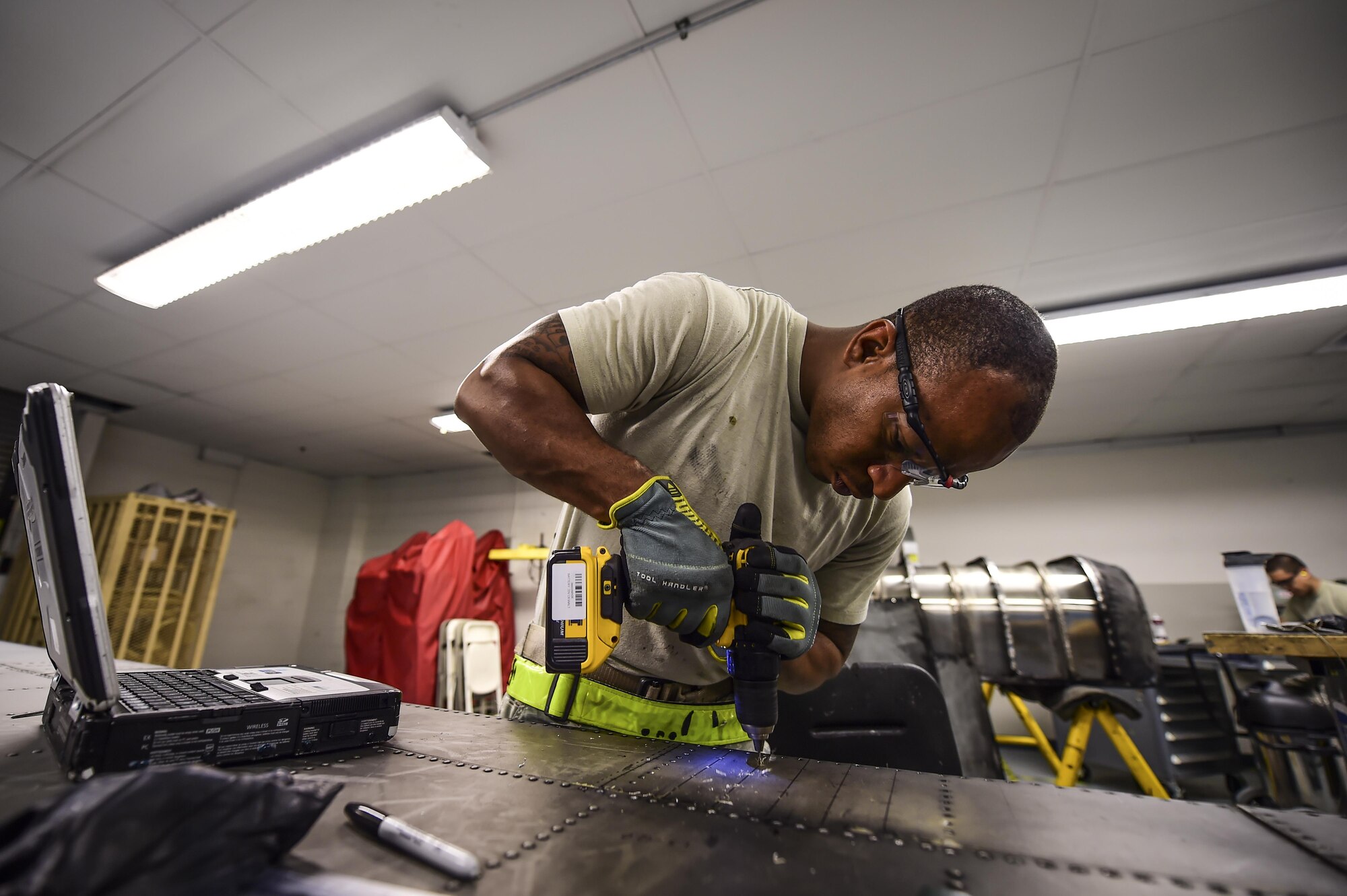 Staff Sgt. Sean Ceccil, an aircraft structural maintenance craftsman with the 1st Special Operations Maintenance Squadron, drills a hole into a C-130 wing flap at Hurlburt Field, Fla., May 17, 2016. The 1st SOMXS aircraft structural maintenance Airmen construct aircraft parts for the CV-22 Osprey, AC-130U Spooky, MC-130H Combat Talon II and the AC-130J Ghostrider, keeping Hurlburt’s aircraft combat ready. (U.S. Air Force photo by Staff Sgt. Christopher Callaway)