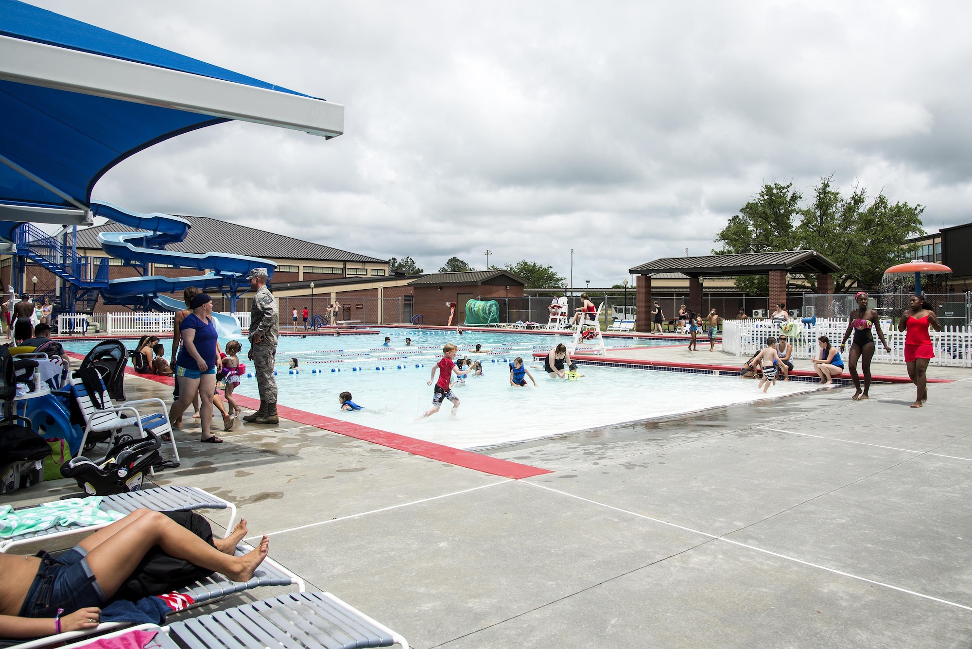 Summer sixteen
Family and friends of Moody Airmen enjoy the outdoor pool during the “School’s Out Splash Party,” May 20, 2016, at Moody Air Force Base, Ga. The event marked the grand opening of the Outdoor Pool for Summer 2016. (U.S. Air Force Photo by Airman 1st Class Janiqua P. Robinson/Released)
