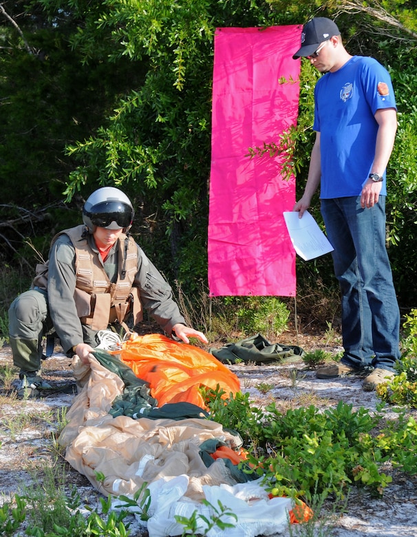 Team Selfridge’s flight crew members from the 171st Air Refueling Squadron and the 107th Fighter Squadron participated in training operation Patriot Sands.  Patriot Sands provides crew members with realistic training for undergoing emergency situations. The training was broken up into two parts, combat survival which is land based and water survival. This training took course over two days and was located at Naval Air Station Pensacola, Florida on May 13 and 14, 2016. Flight crews were given instruction on signal mirrors, proper use of flares, bowline knots, how to start a fire and anything they would need to know to survive after a crash. With support from the United States Coast Guard’s Search and Rescue unit based out of Mobile, Alabama, pilots and crew members were able to experience swimming out to and being hoisted up by a rescue helicopter. “We wanted to create a realistic training environment that was safe and controlled,” said Master Sgt. Earl Anzano, 171st ARS, lead training instructor. “This wouldn’t have been possible without the support from the Coast Guard and the Navy.”  Selfridge crews complete this training every 24 months, allowing them to act more efficiently if a real life emergency arises. More than 100 Airmen from Selfridge Air National Guard Base were involved in Patriot Sands. (U.S. Air National Guard photos by Staff Sgt. Samara Taylor)