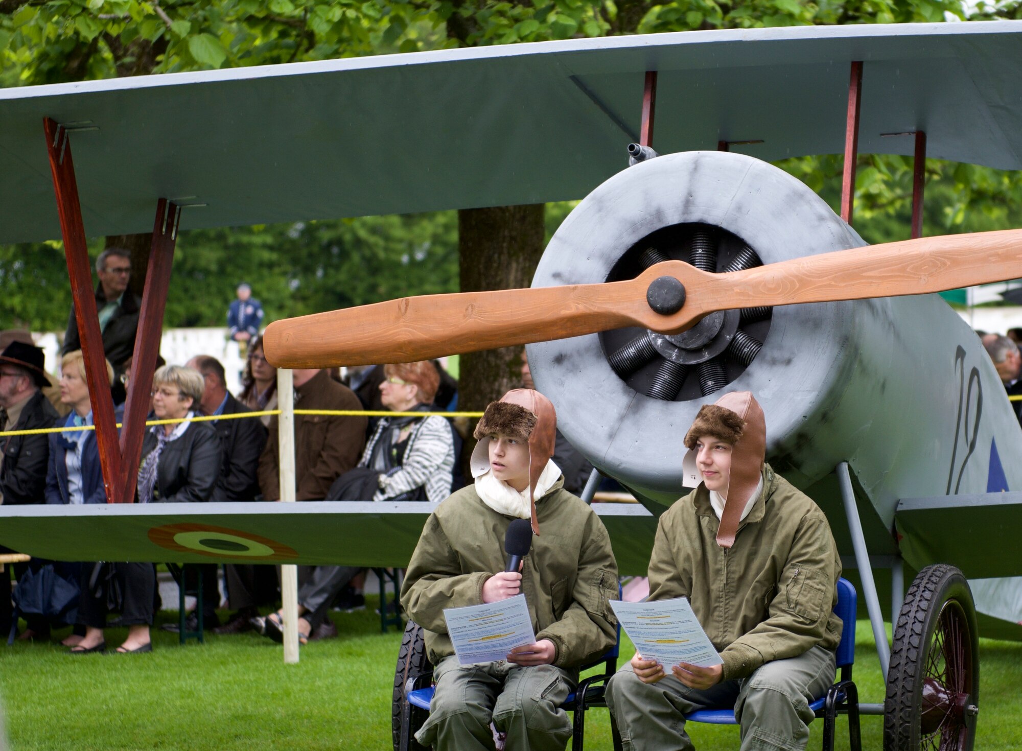 Students of the Ferdinand Buisson college-Thiaucourt present “The Air Service over the Salient,” highlighting the importance of airpower to the success of the Saint-Mihiel campaign. American and French citizens paid respects to World War I heroes during a remembrance ceremony at the Saint-Mihiel American Cemetery, May 22.