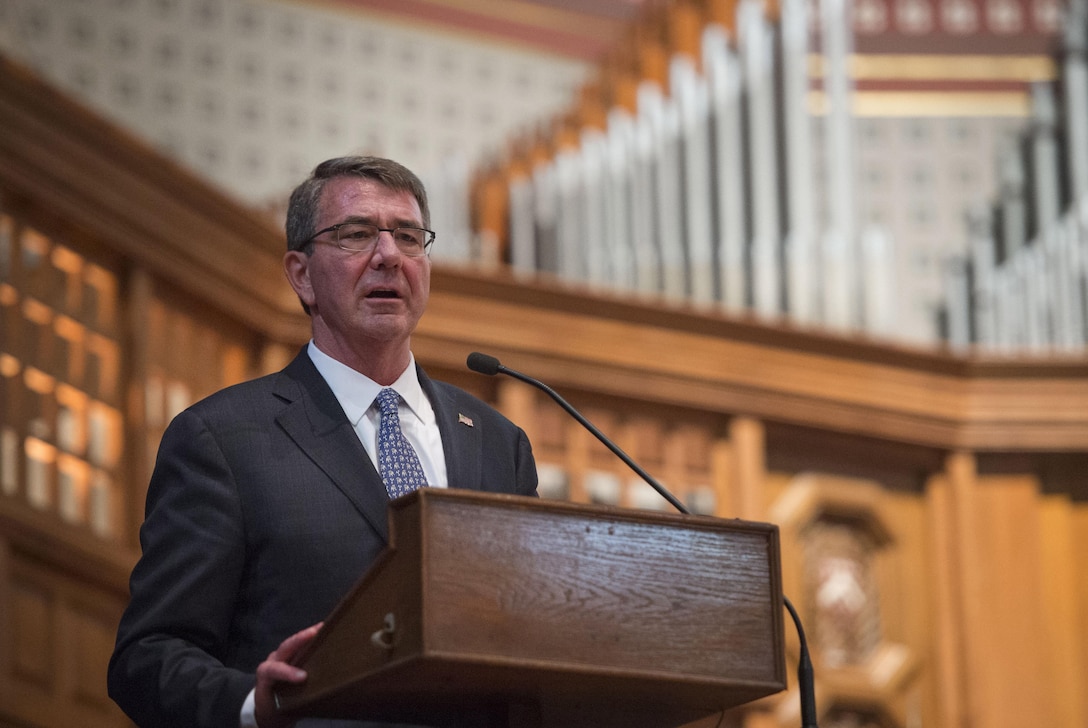 Defense Secretary Ash Carter delivers remarks during the ROTC commissioning ceremony at Yale University in New Haven, Conn., May 23, 2016. DoD photo by Air Force Senior Master Sgt. Adrian Cadiz