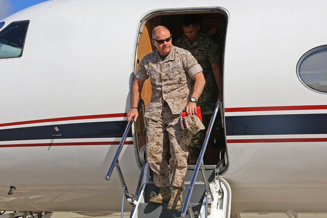 CAMP PENDLETON, Calif. -- General Robert Neller, Commandant, United States Marine Corps, visits Marine Corps Air Station Camp Pendleton, May 24.
