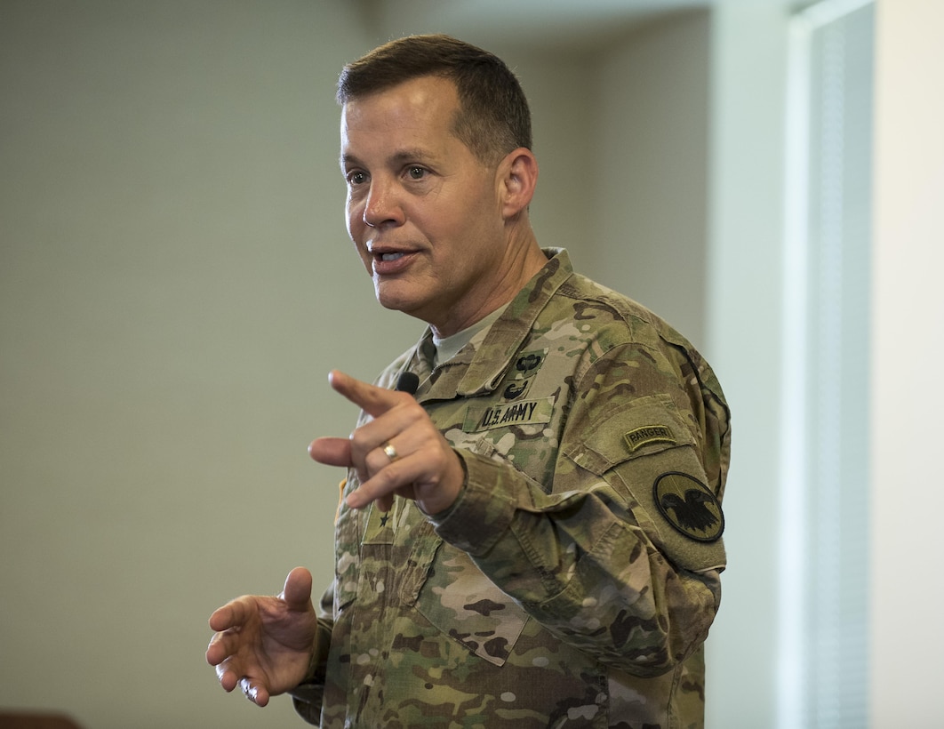 Lt. Gen. Jeffrey Talley, chief of the U.S. Army Reserve, speaks during his final town hall meeting at Fort Belvoir, Virginia, which was broadcasted live across the internet for viewers to participate from around the world, May 24. During the meeting, Talley spoke on a variety of topics affecting the Army Reserve and answered questions from both the online and live audiences. (U.S. Army photo by Master Sgt. Michel Sauret)