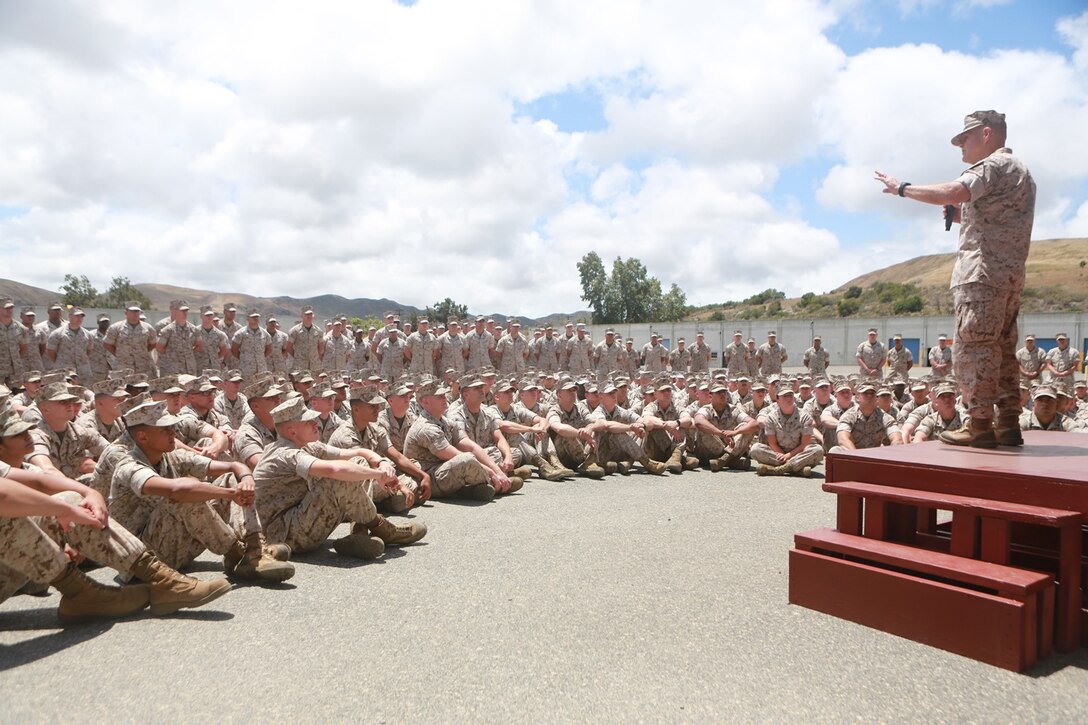 U.S. Marine Corps Gen. Robert Neller, Commandant of the Marine Corps, talks to Marines of 1st Maintenance Battalion, Combat Logistics Regiment 15, 1st Marine Logistics Group on Camp Pendleton, Calif., May 24, 2016. Gen. Neller addressed the future of the Marine Corps and answered questions from the Marines. (U.S. Marine Corps photo by Sgt. Rodion Zabolotniy, Combat Camera, Camp Pendleton/RELEASED)