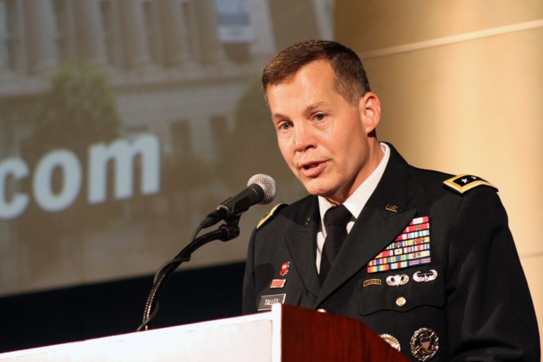 Lt. Gen. Jeffrey W. Talley, Chief of the Army Reserve and Commanding General, United States Army Reserve Command opens up the keynote address for a Day With Army Reserve.(Photo by Staff Sgt. Deidra Jackson, U.S. Army Reserve/Released)