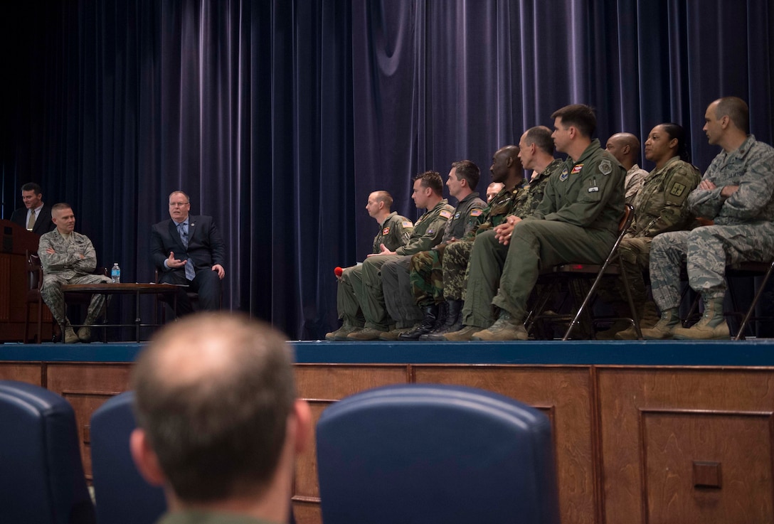 Deputy Defense Secretary Bob Work holds a forum with students attending the Air Command and Staff College at Maxwell Air Force Base, Ala., May 26, 2016. DoD photo by Navy Petty Officer 1st Class Tim D. Godbee