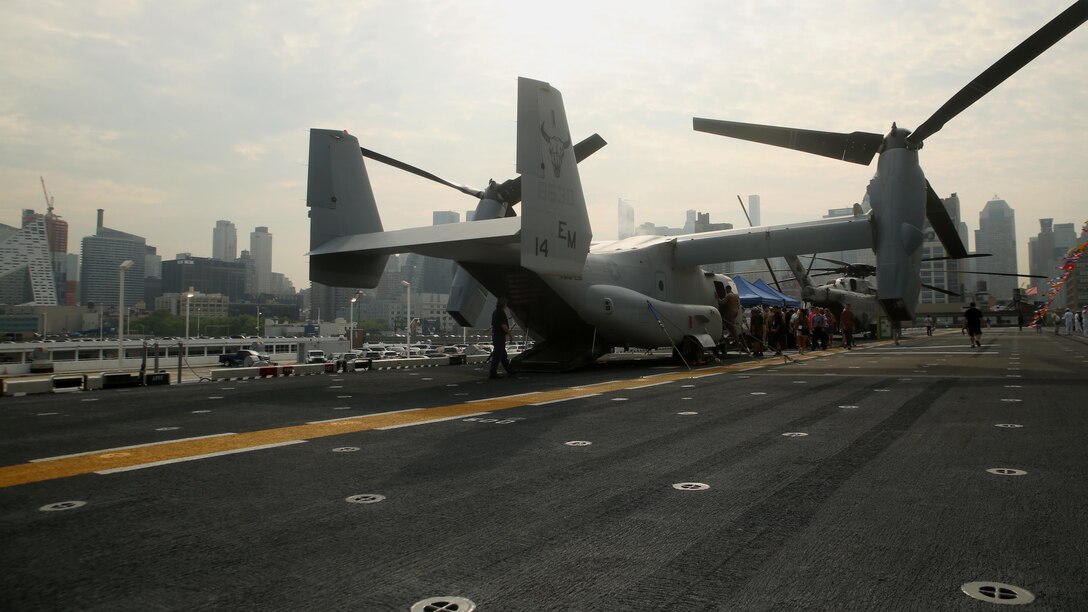 An MV-22B Osprey is displayed on the flight deck of the USS Bataan (LHD 5) for residents during Fleet Week New York, May 27, 2016. This year is the 28th year the New York has hosted Fleet Week.