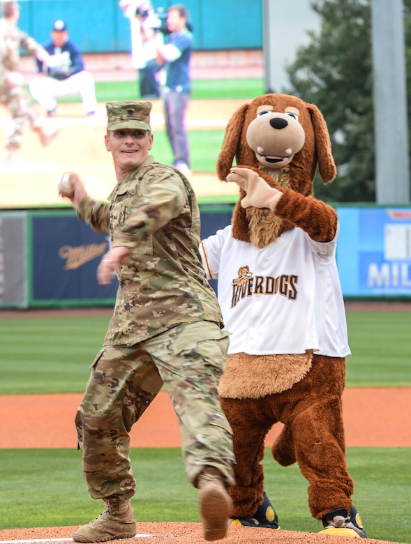 Lt. Col. Matthew Luzzatto, U.S. Army Corps of Engineers, Charleston District commander, throws the ceremonial first pitch during Military Appreciation Night, May 19, 2016 at Joseph P. Riley Jr. ballpark in Charleston, S.C. The Charleston RiverDogs hosted Military Appreciation Night to show their support for the local military. (U.S. Air Force photo/ Airman 1st Class Haleigh Laverty)