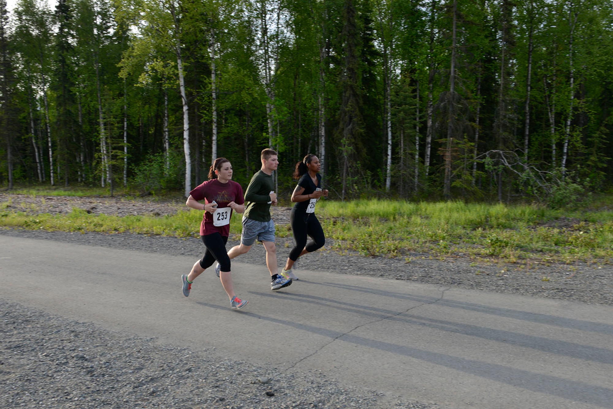 Airmen and Soldiers participate in an Army 10-miler qualifier at Joint Base Elmendorf Richardson, Alaska, May 26, 2016. The top finishers were selected to represent U.S. Army Alaska at the Army 10-miler in Washington D.C. Oct. 9, 2016. (U.S. Air Force photo by Airman 1st Class Valerie Monroy)