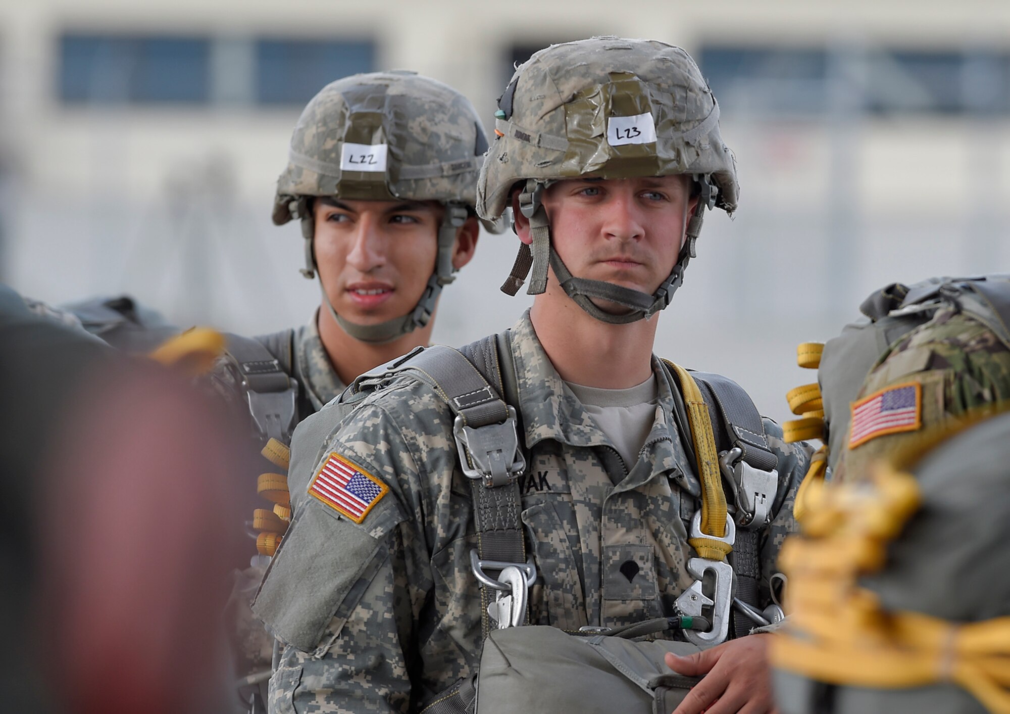 U.S. Army paratroopers assigned to the 1st Battalion, 501st Parachute Infantry Regiment, 4th Infantry Brigade Combat Team (Airborne), 25th Infantry Division, board a U.S. Air Force C-17 Globemaster III, assigned to the 517th Airlift Squadron, while conducting joint airborne and air transportability training (JAATT) at Joint Base Elmendorf-Richardson, Alaska, May 19, 2016. JAATT familiarizes units with establishing drop zones and airfields, as well as proper communication with aircraft supporting resupply missions. The Soldiers of 4/25 IBCT belong to the only American airborne brigade in the Pacific and are trained to execute airborne maneuvers in extreme cold weather/high altitude environments in support of combat, partnership and disaster relief operations. (U.S. Air Force photo by Alejandro Pena)