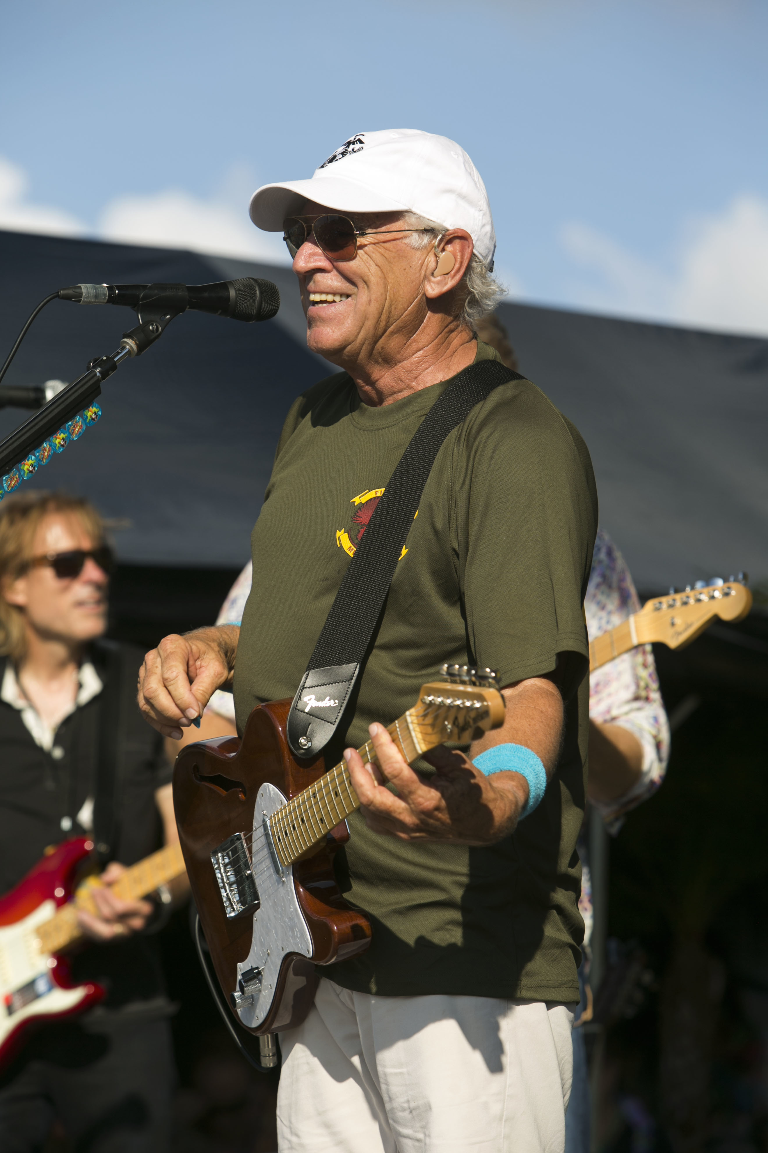 Jimmy Buffett Performs for Service Members in Okinawa, Japan