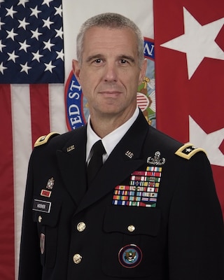 Official Bio photo for LTG Hoover, Deputy Commander U.S. NORTHCOM