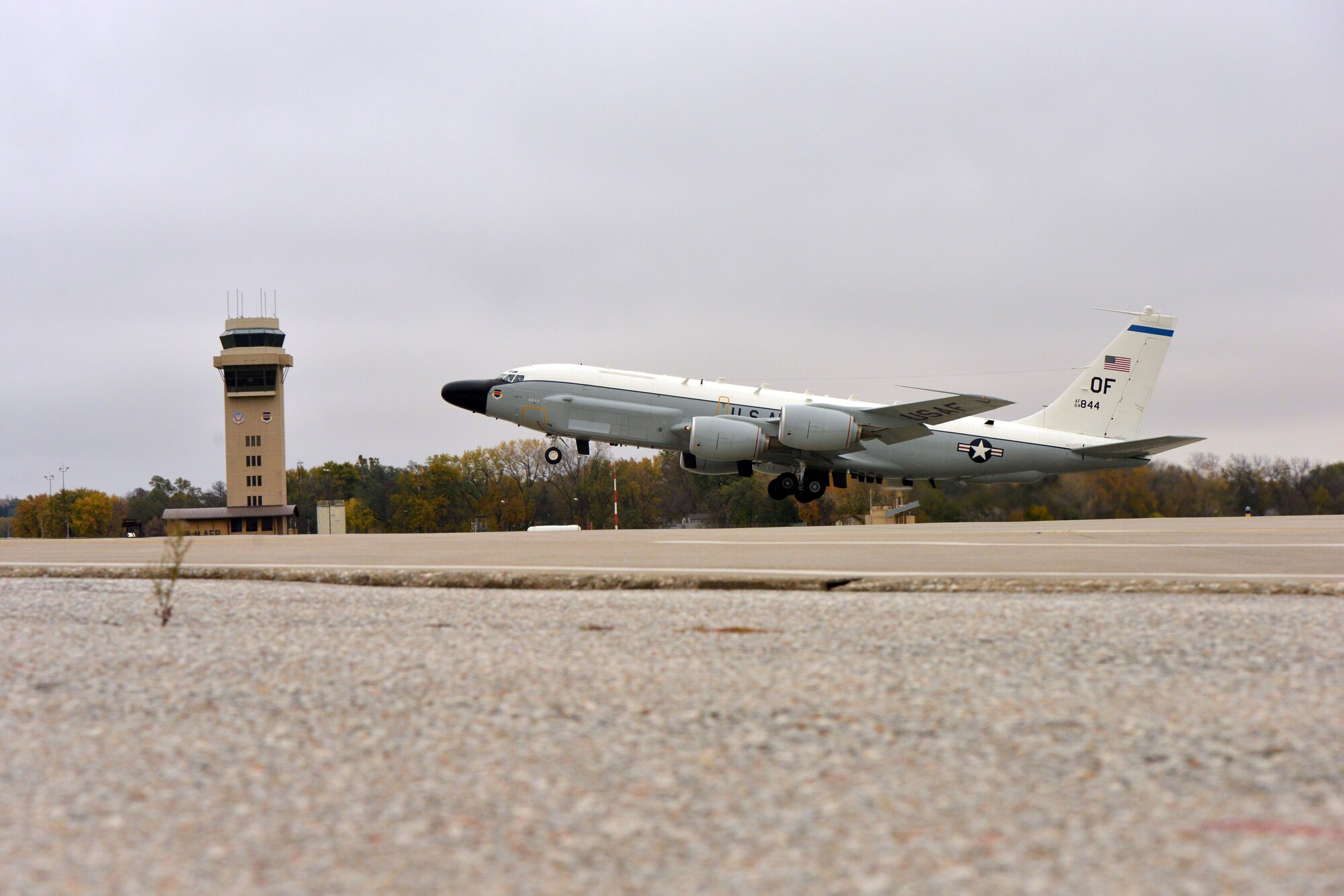 An Offutt-based RC-135 V/W Rivet Joint leaps into the air during Global Thunder 17, U.S. Strategic Command’s annual command post and field training exercise, Oct. 30, 2016, at Offutt Air Force Base, Neb. The exercise provided training opportunities for USSTRATCOM-tasked components, task forces, units and command posts to deter and, if necessary, defeat a military attack against the United States and to employ forces as directed by the President. (U.S. Air Force Photo by Drew Nystrom)