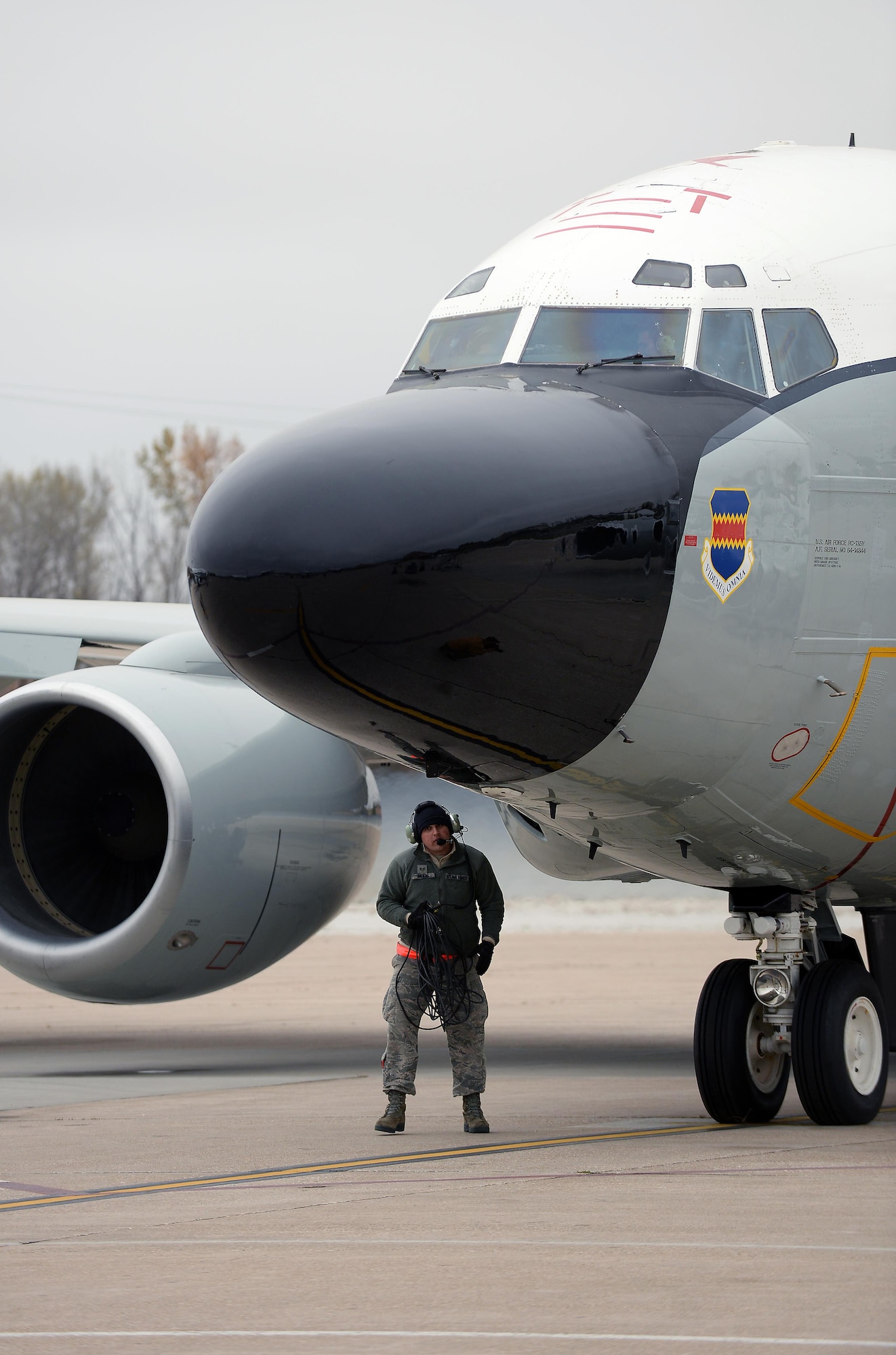 Staff Sgt. Riley Neads, a crew chief with the 55th Maintenance Group, prepares to launch an RC-135 V/W Rivet Joint aircraft during Global Thunder 17, U.S. Strategic Command’s annual command post and field training exercise, Oct. 30, 2016, at Offutt Air Force Base, Neb. The exercise provided training opportunities for USSTRATCOM-tasked components, task forces, units and command posts to deter and, if necessary, defeat a military attack against the United States and to employ forces as directed by the President. (U.S. Air Force Photo by Delanie Stafford)