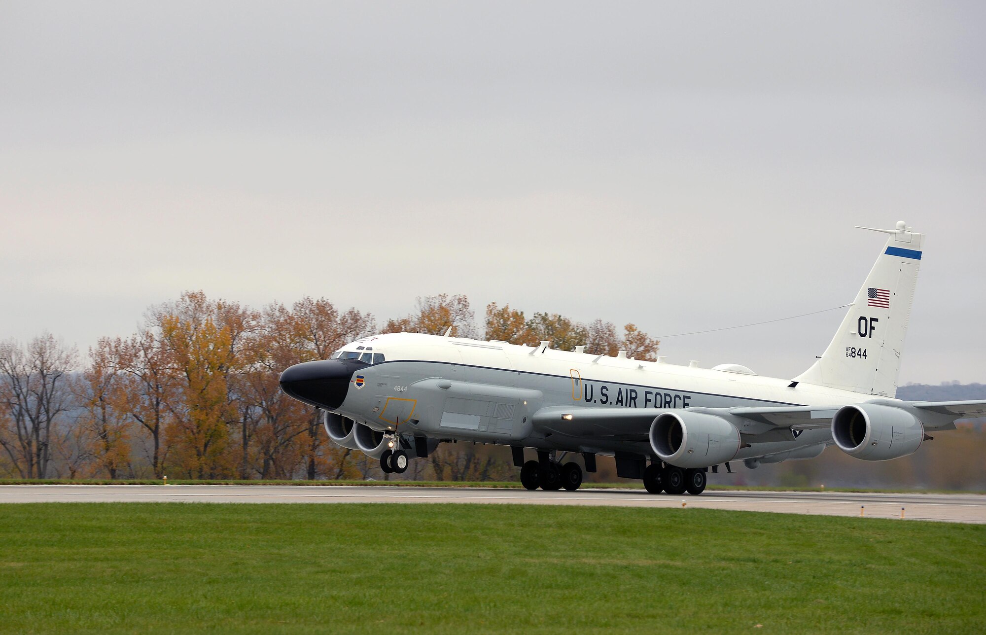 An Offutt-based RC-135 V/W Rivet Joint aircraft takes-off during Global Thunder 17, U.S. Strategic Command’s annual command post and field training exercise, Oct. 30, 2016, at Offutt Air Force Base, Neb. The exercise provided training opportunities for USSTRATCOM-tasked components, task forces, units and command posts to deter and, if necessary, defeat a military attack against the United States and to employ forces as directed by the President. (U.S. Air Force Photo by Delanie Stafford)