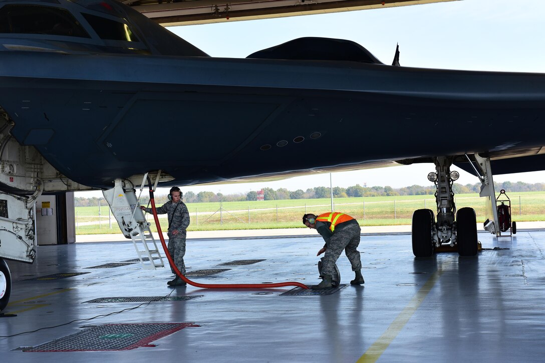 U.S. Air Force B-2 Spirit crew chiefs assigned to the 509th Aircraft Maintenance Squadron perform pre-takeoff inspections during Exercise Global Thunder 17 (GT17) at Whiteman Air Force Base, Mo., Oct. 27, 2016. Exercise Global Thunder is U.S. Strategic Command’s annual field training and battle staff exercise to train Department of Defense forces and assess joint operational readiness. GT17 provides training opportunities and exercise scenarios for all USSTRATCOM mission areas, with a specific focus on strategic readiness.