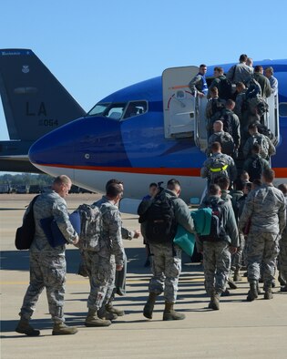 Airmen board a passenger aircraft at Barksdale Air Force Base, La., Oct. 22, 2016, in support of U.S. Strategic Command exercise Global Thunder 17. USSTRATCOM’s fundamental mission is to deter strategic attack, which is an existential threat to the U.S. and its allies. Testing readiness ensures the preservation a safe, secure, effective and ready strategic deterrent force. (U.S. Air Force photo/Senior Airman Curt Beach)
