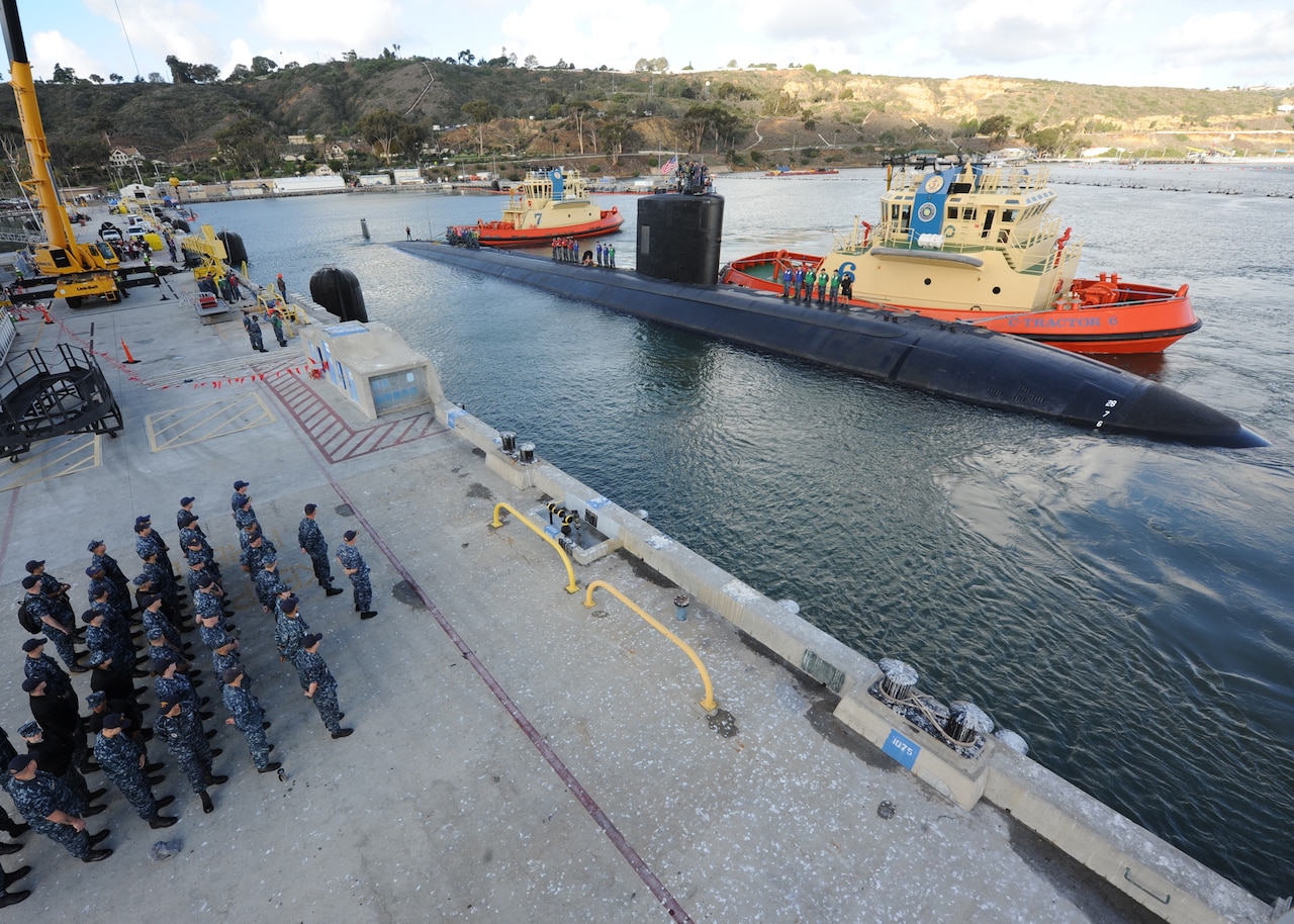 The fast-attack submarine USS Alexandria arrives at its new home port of San Diego, Nov. 10, 2015. Alexandria joined Commander, Submarine Squadron 11, after a scheduled two-year engineered overhaul at Portsmouth Naval Shipyard, N.H. Navy photo by Petty Officer 2nd Class Kyle Carlstrom 