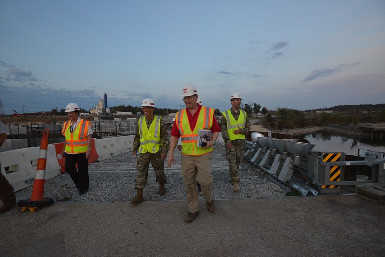 Don Getty, Kentucky Lock Addition Project project manager, welcomes Brig. Gen. Mark Toy, U.S. Army Corps of Engineers Great Lakes and Ohio River Division commander, to the construction site at in Grand Rivers, Ky., Nov. 2, 2016. 