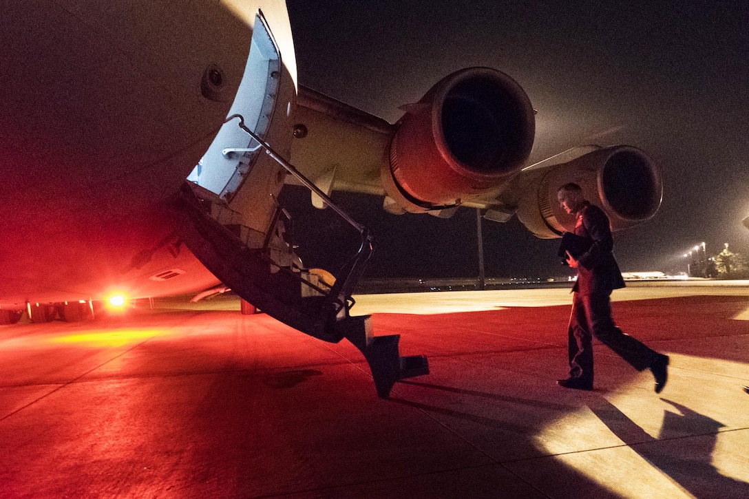 Gen. Joseph F. Dunford Jr., chairman of the Joint Chiefs of Staff, boards a C-17 Globemaster after meetings in Ankara, Turkey, Nov. 6, 2016.  (DoD photo by D. Myles Cullen/Released)