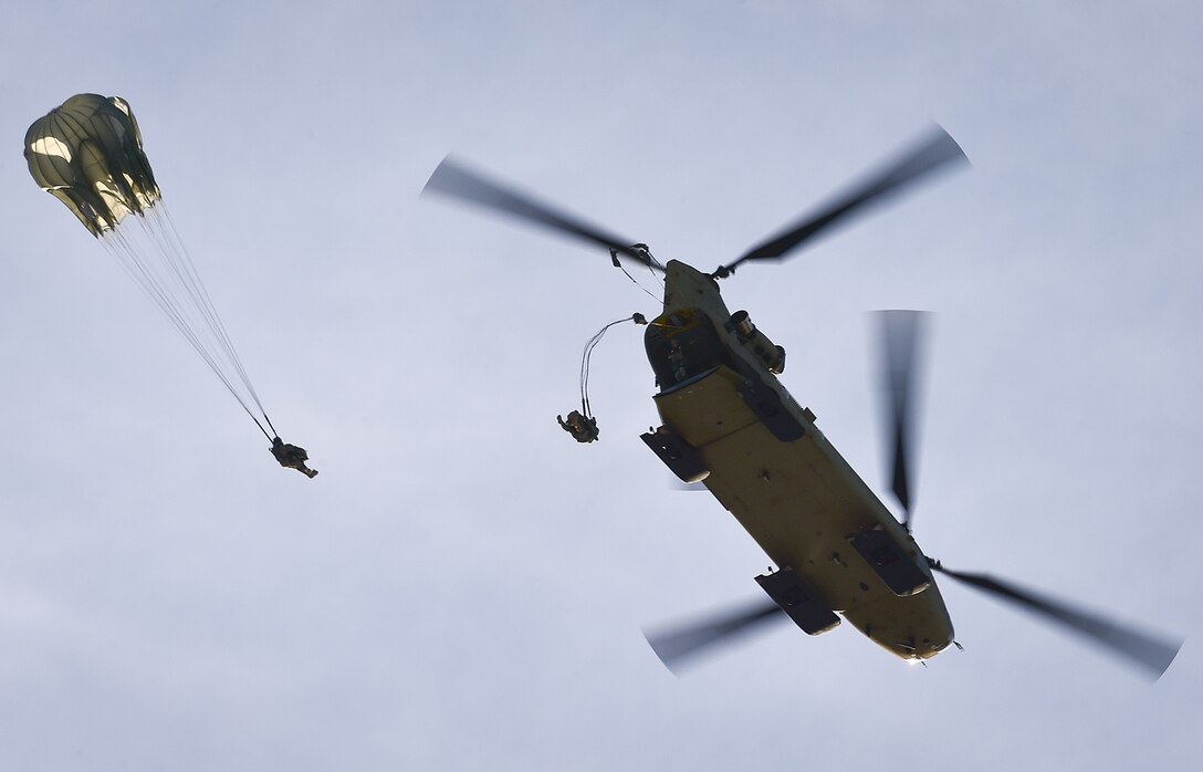 Spartan Paratroopers Execute Airborne Operation